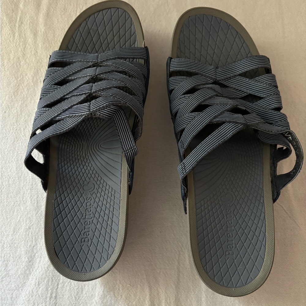Women’s shoes